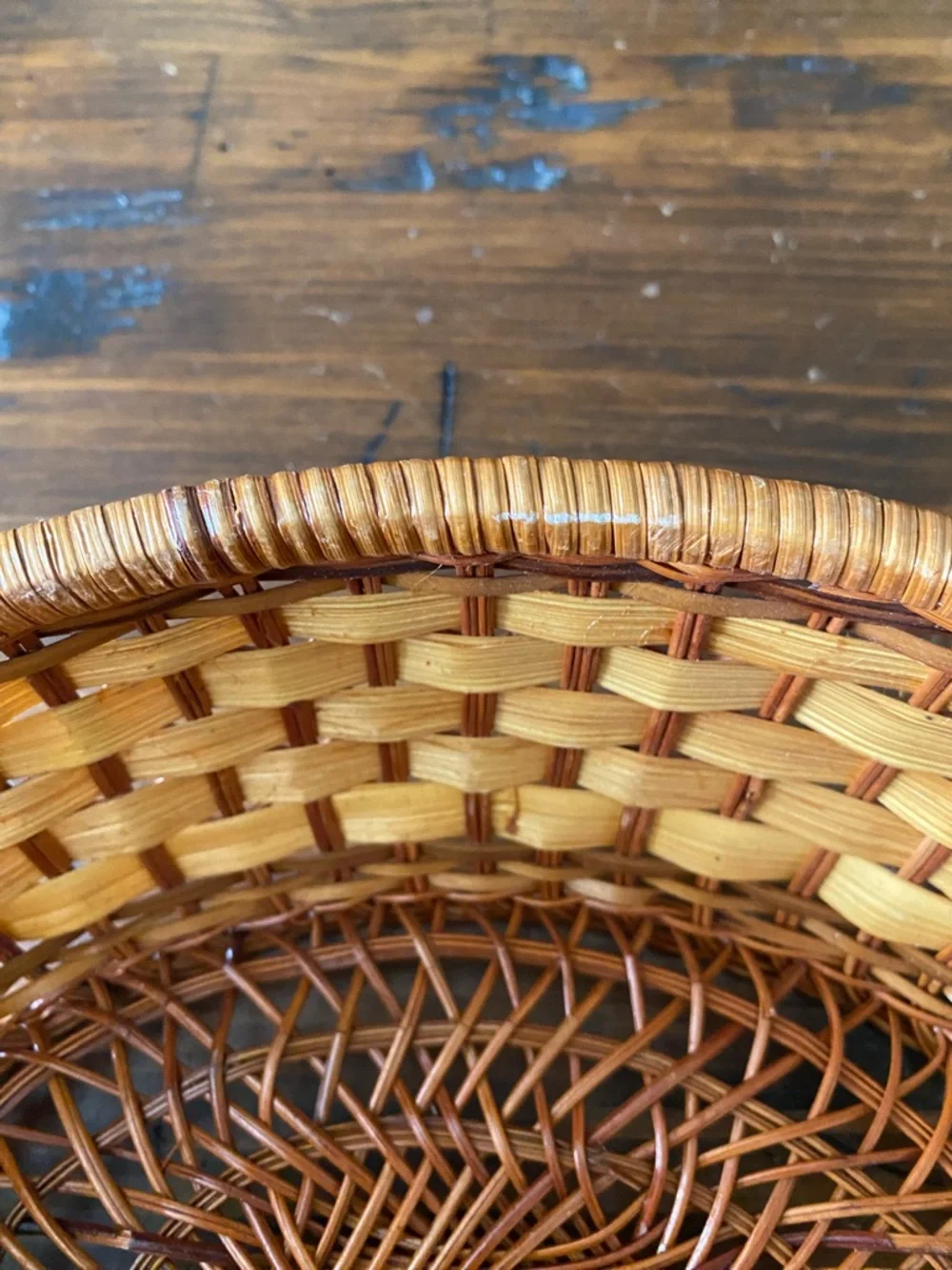 Handwoven Round Wicker Basket in Honey‎ Brown boho cottagecore home decor